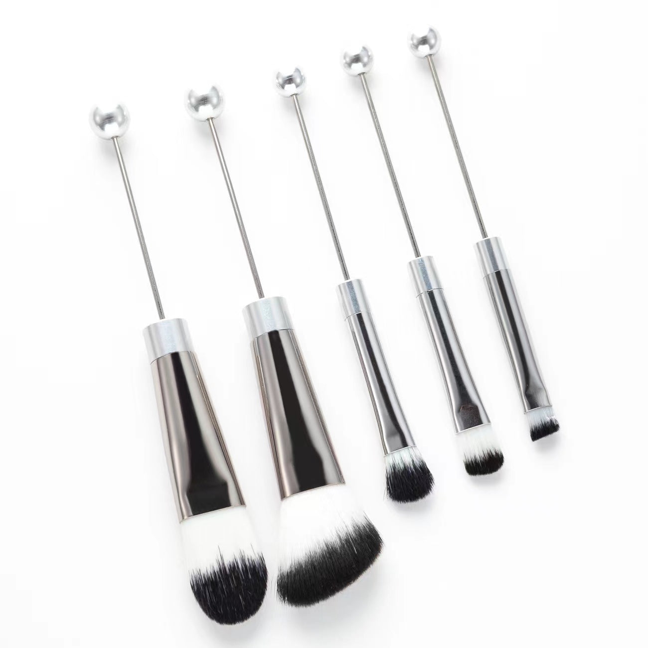 beadable makeup brush